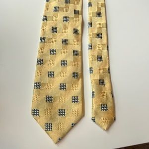 Canali 100% Silk Tie